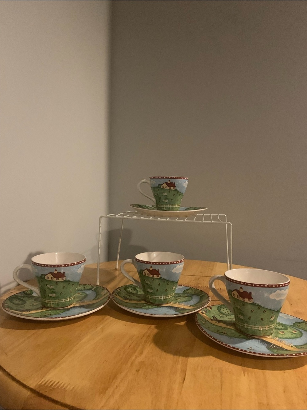 4 Sango Green Acres Tea/ Coffee Cups And Saucers